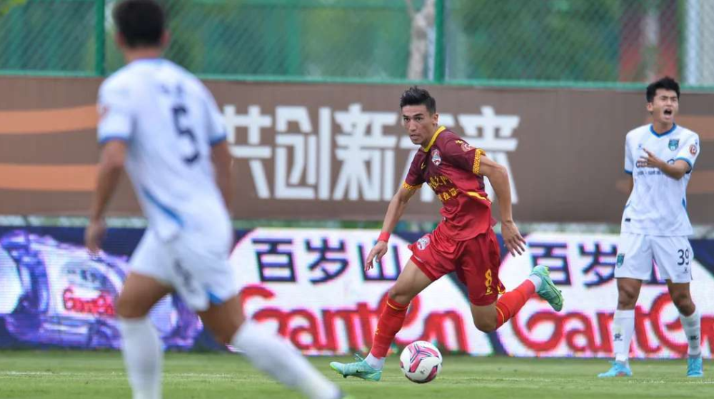 中甲最新动态,足球与友情的温馨日常