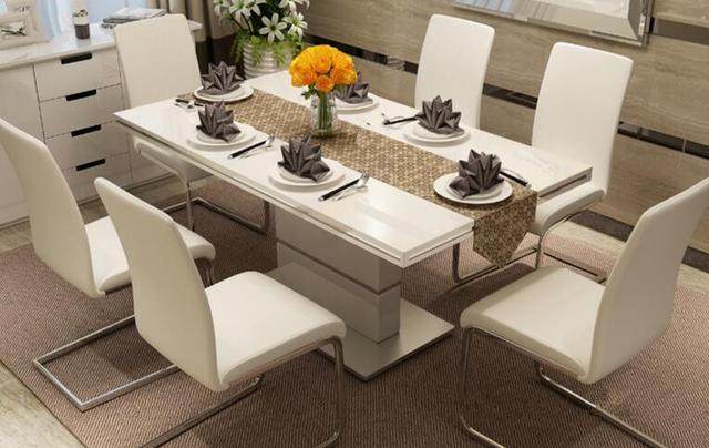 最新款餐桌,打造家的温馨纽带