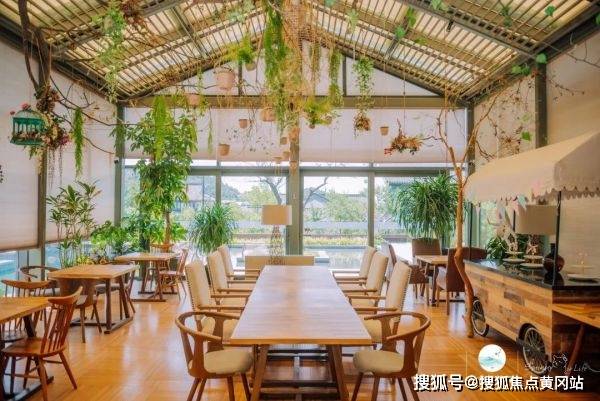 时尚潮流新势力标杆