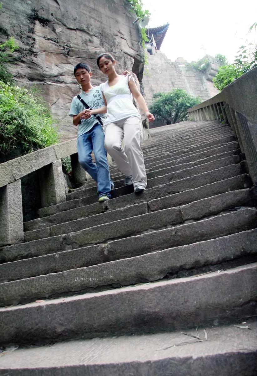 小巷深处的秘境之美