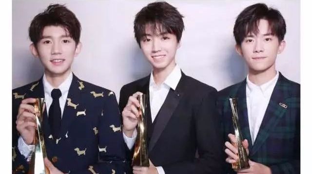 TFBoys最新杂志全攻略，获取与欣赏的详细步骤指南（适用于初学者与进阶用户）