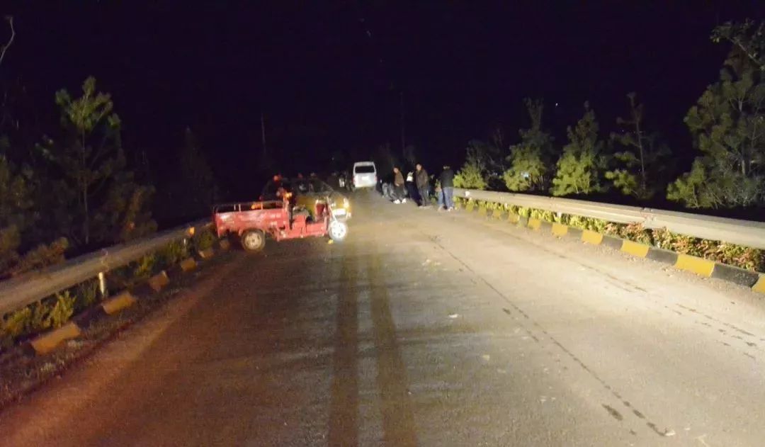 韩城发生最新车祸事件