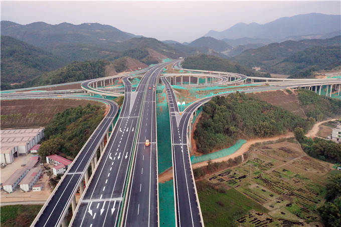 永济最新高速,驶向自然美景的心灵之旅