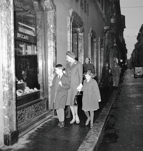 美国著名演员与小巷魅力之旅,探寻特色小店的隐藏瑰宝