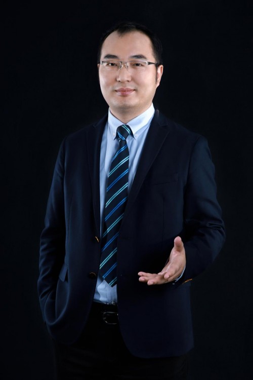 表现与争议聚焦