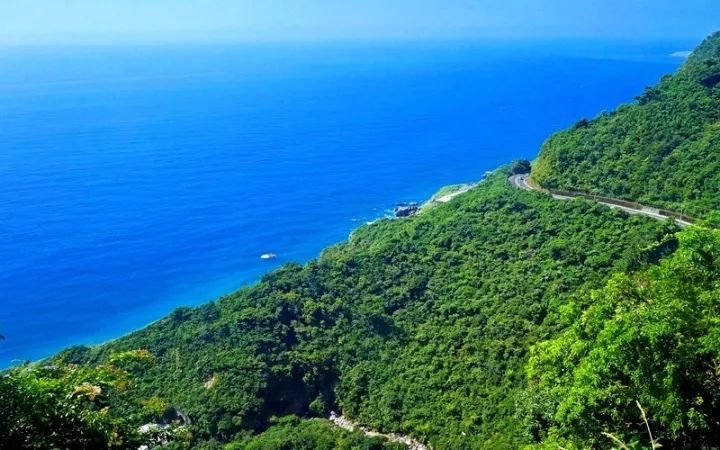 绿岛影院最新动态,电影魅力天堂的独家体验🎥