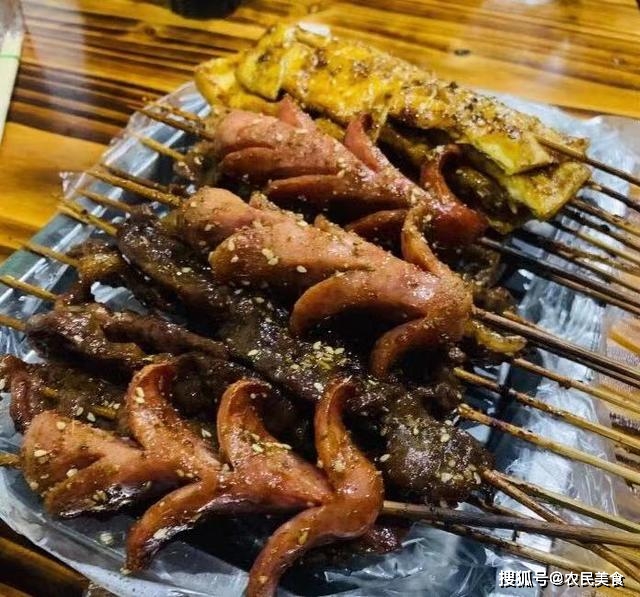 小巷中的隐秘美食天堂