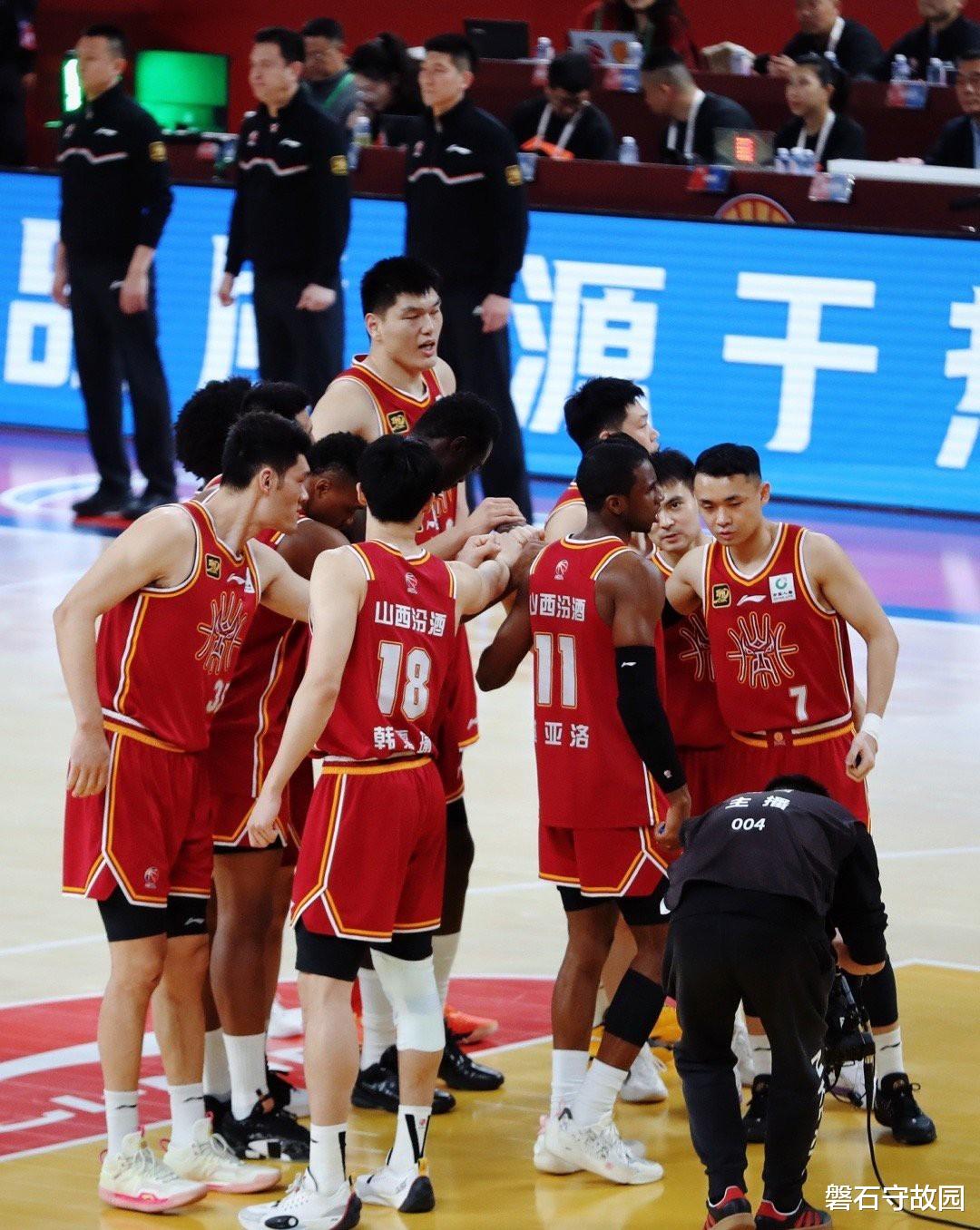 山西男篮外援最新动态，篮球赛场上的友情与伙伴陪伴